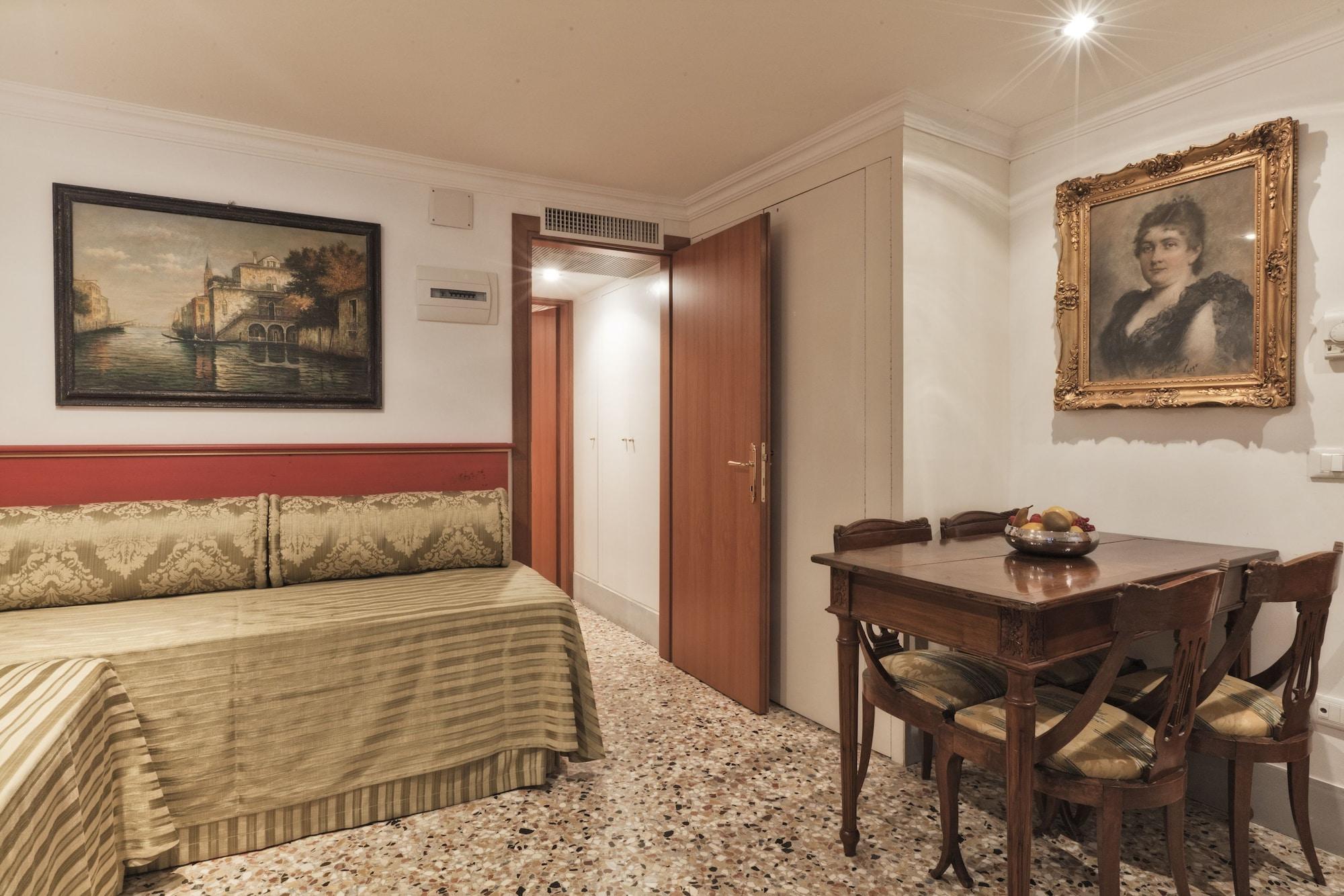 Palazzo Cendon Piano Antico Hotel Venetië Buitenkant foto